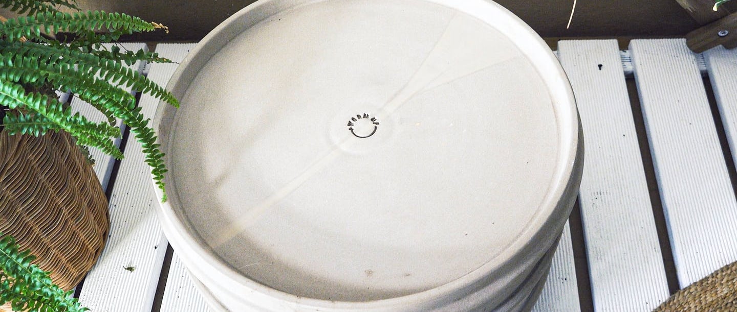 Vaschetta di compostaggio per vermi in ceramica traspirante di WormUp.
