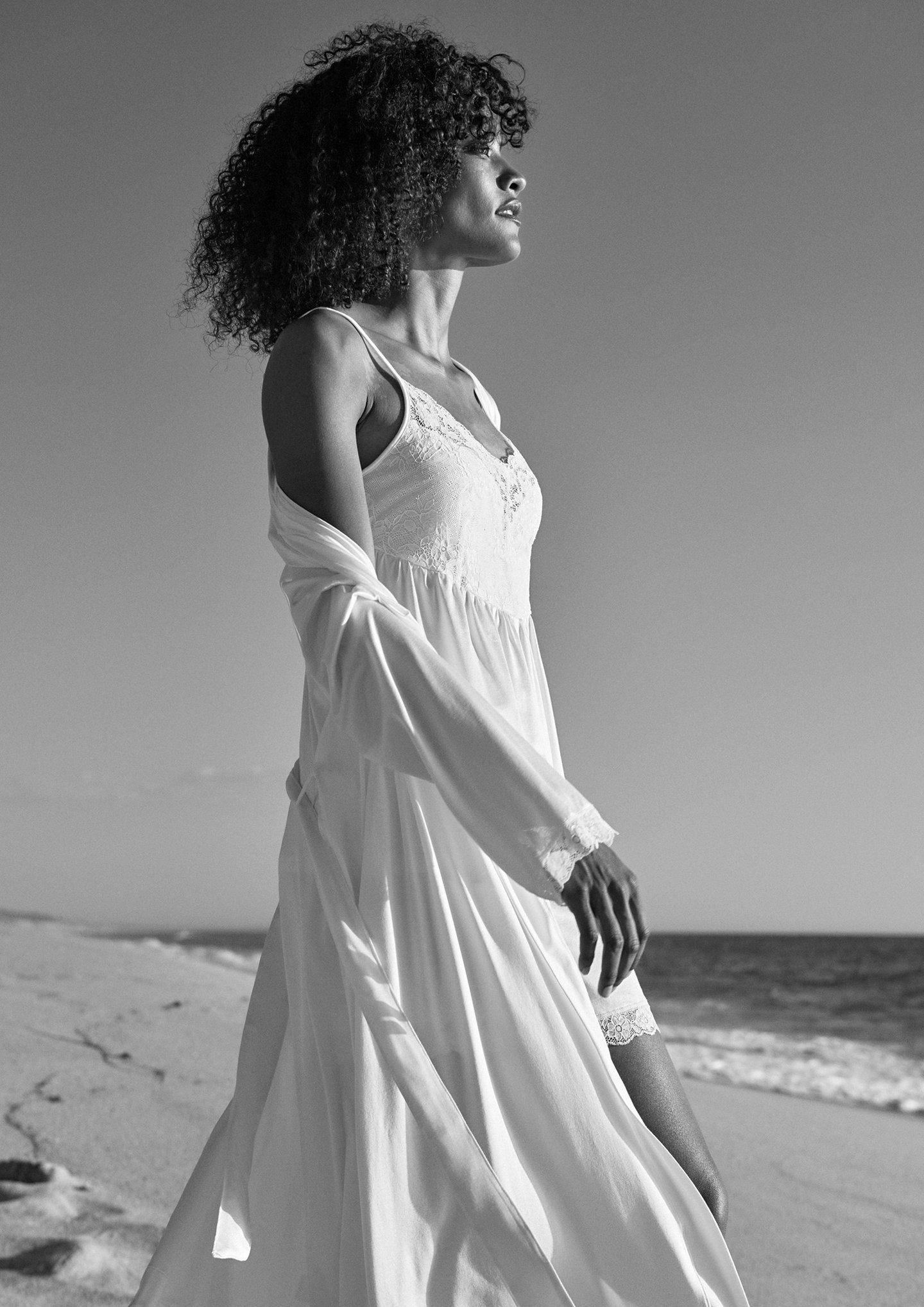 elegant-sleepwear-for-your-wedding-night