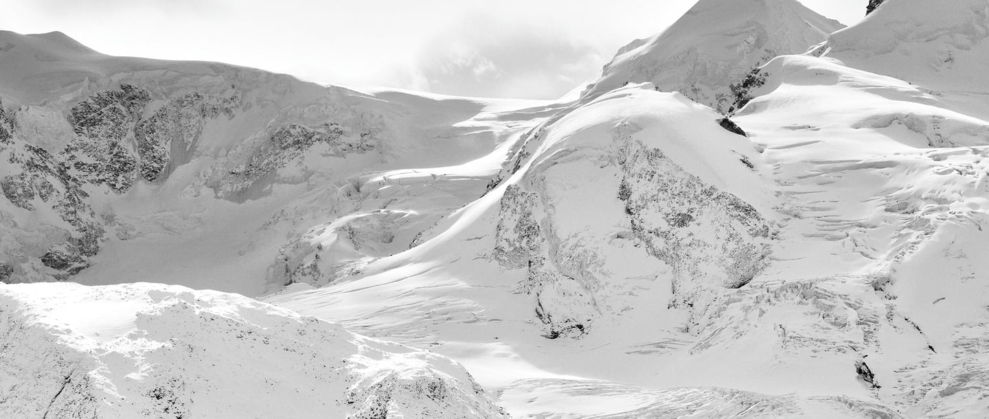 Ski undergarments store
