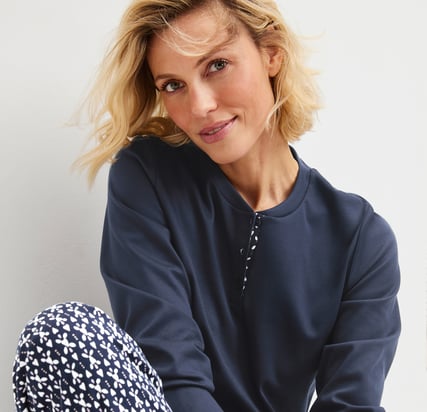 Women's nightwear