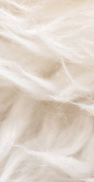 The image shows a wool fiber