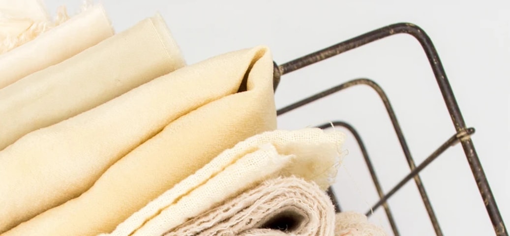 Verschiedene Stoffe in Beige