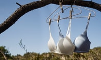 Reggiseni sospesi della linea 'Cate' di CALIDA